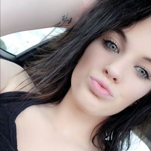 Meet your Posher, Kaitlyn